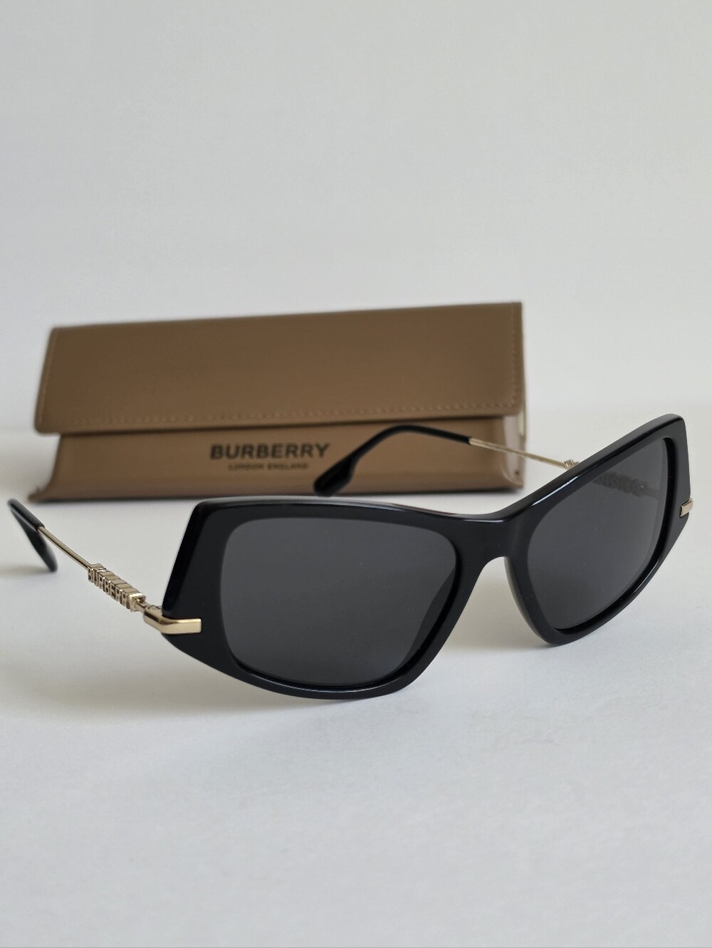 Womens Burberry 4408 Sunglasses